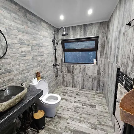 Luxury tent Zarevo Glamping